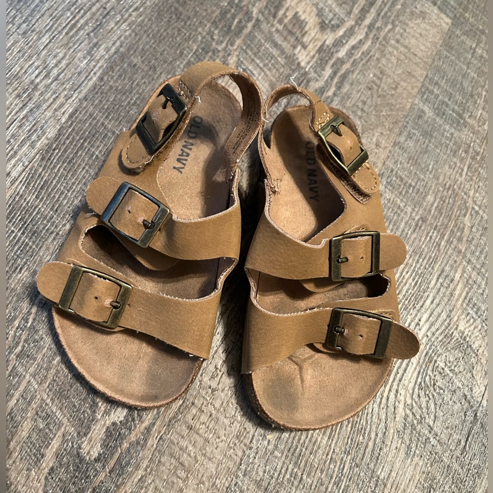 Old Navy sandals